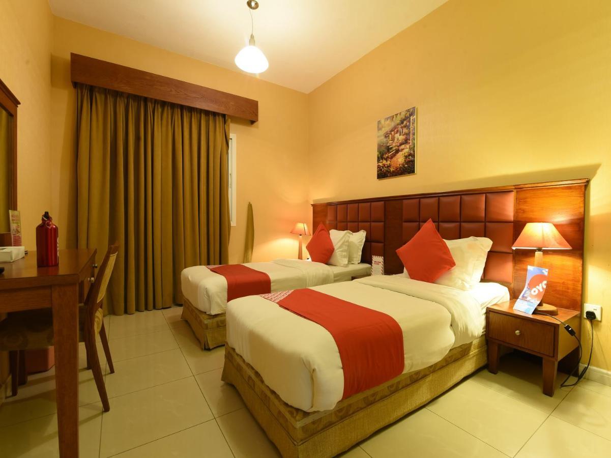 Oyo 274 California Suites Fudzsejra Kültér fotó