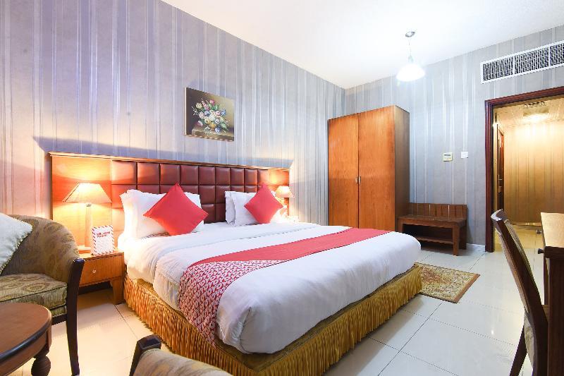 Oyo 274 California Suites Fudzsejra Kültér fotó