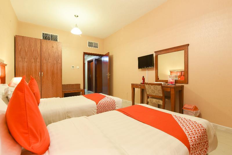 Oyo 274 California Suites Fudzsejra Kültér fotó